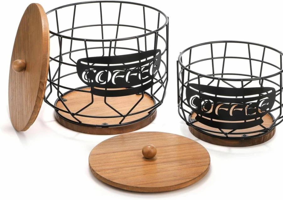 Yarlung 2-Piece Coffee Pod Organizer Set with Lid, Rustic Wooden Base & Black Wire Basket for K-Cups, Filters, and Capsules – Large Capacity Cafe Storage Solution